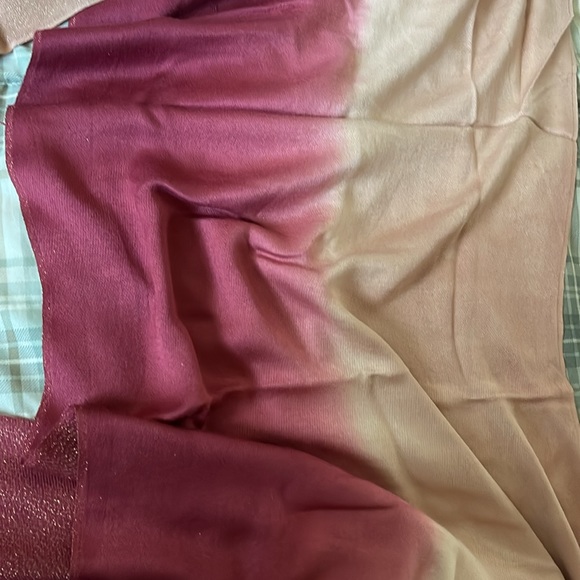 Brand new, Classy Wine / INC concepts, large reversible Wrap-shawl bought@ Macys - Picture 8 of 9